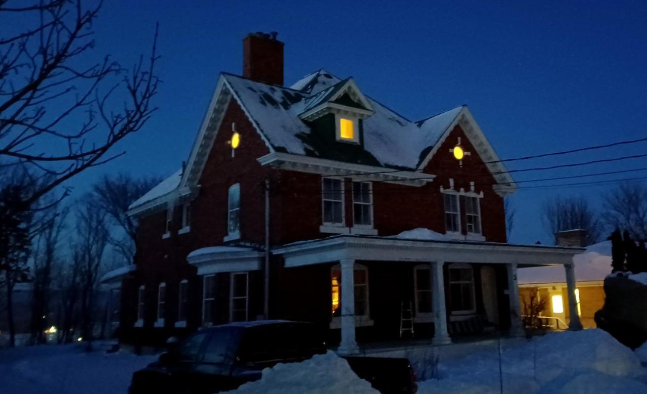 Апартаменты Napier House Кэмпбелтон Экстерьер фото